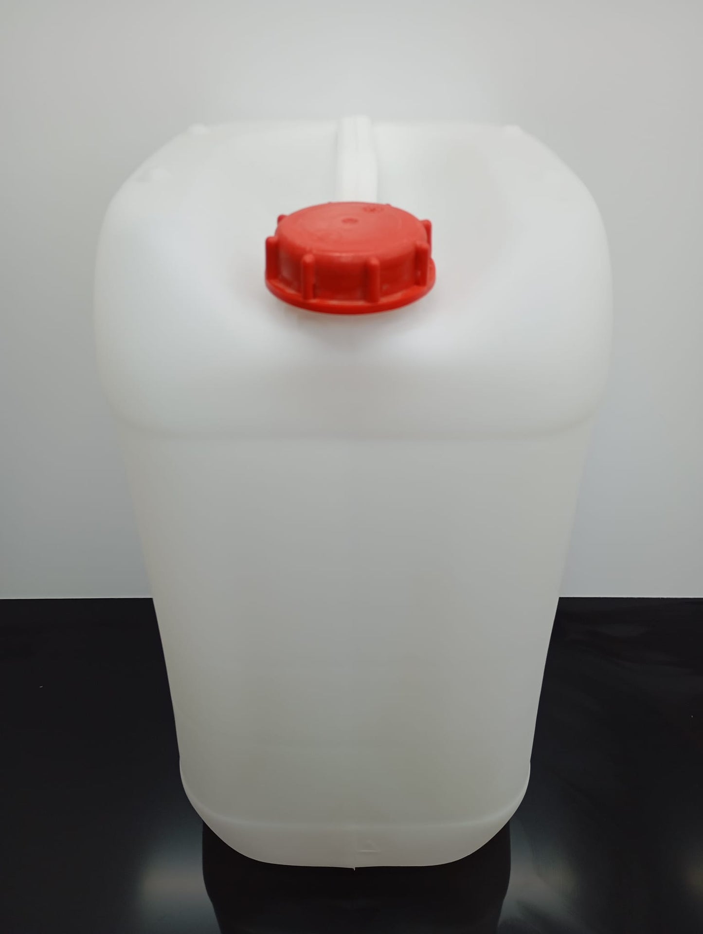 25ltr Fresh Water Butt Jerry Can
