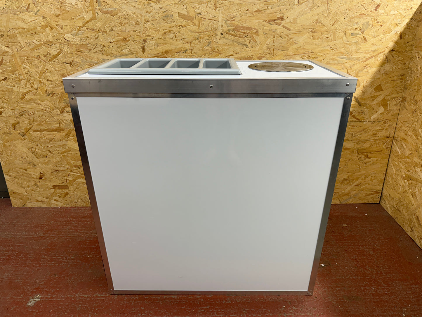 Foldable Tea & Coffee Station