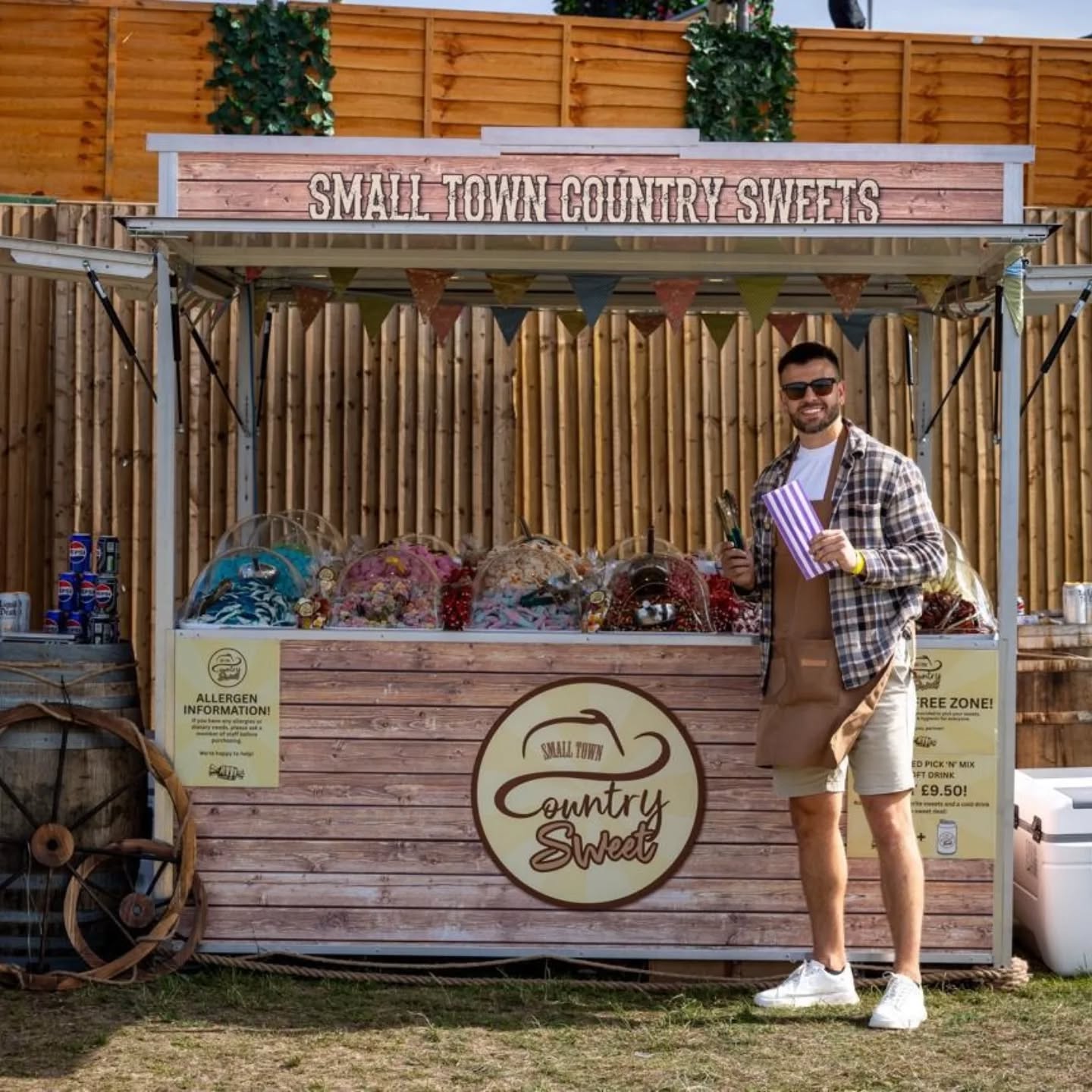 Portable Pop Up Kiosk -  8x8ft