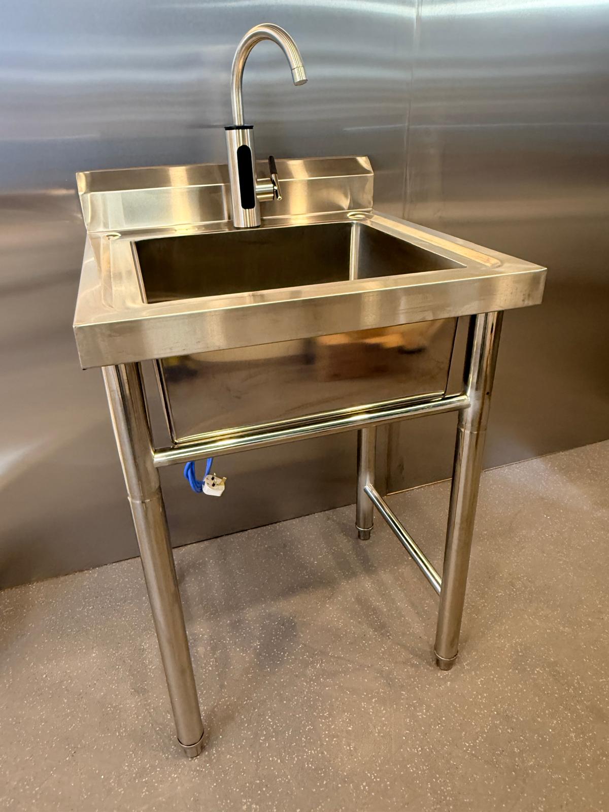 Single instant Hot Water Sink - No Plumbing